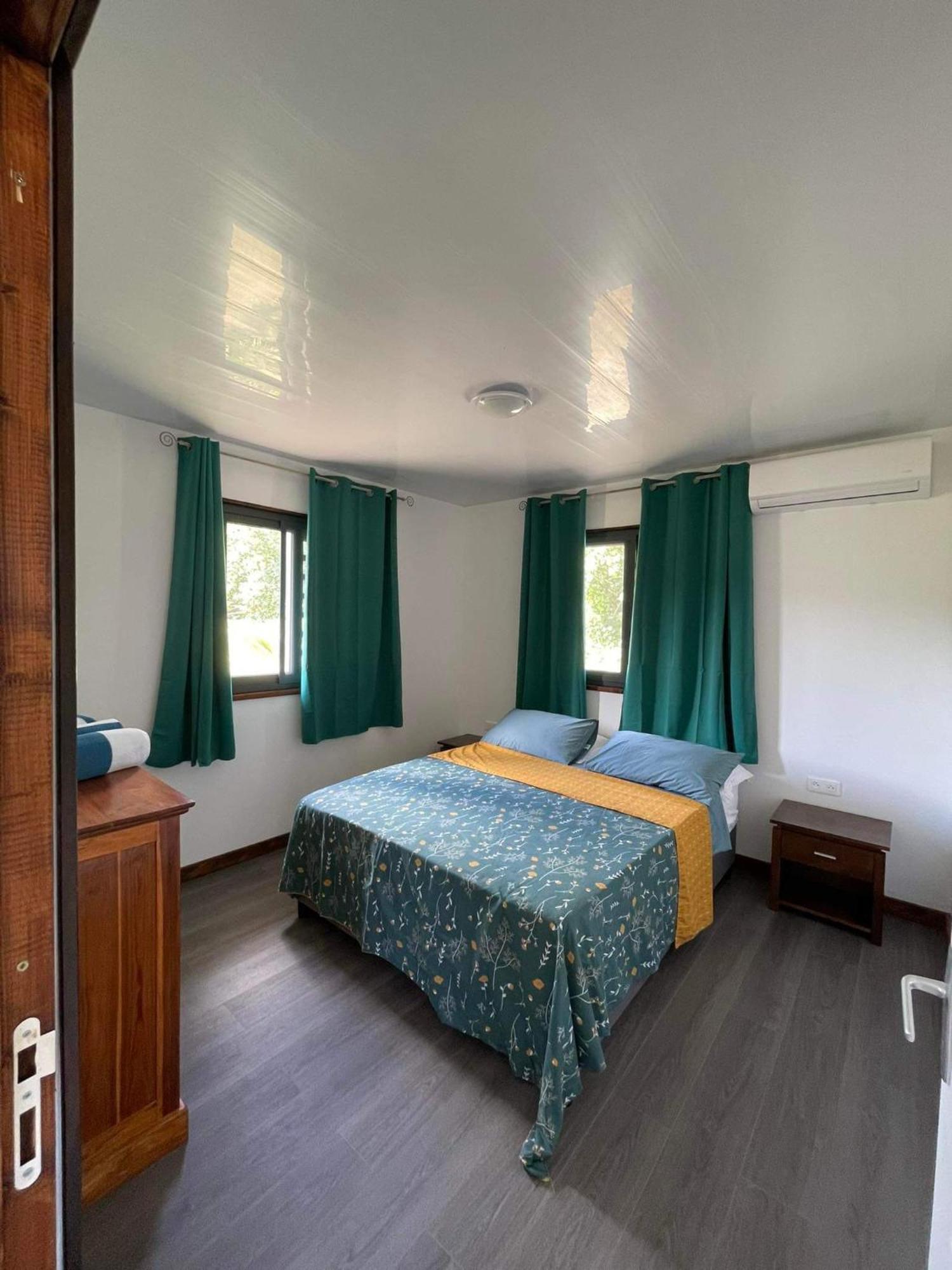 Parea Lodge Huahine Bungalow F2 #Miti Bagian luar foto